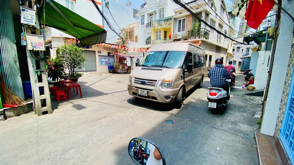 Bán nhà Mặt tiền 123m2 1 tầng Chính chủ 29 tỷ Nguyễn Ngọc Lộc