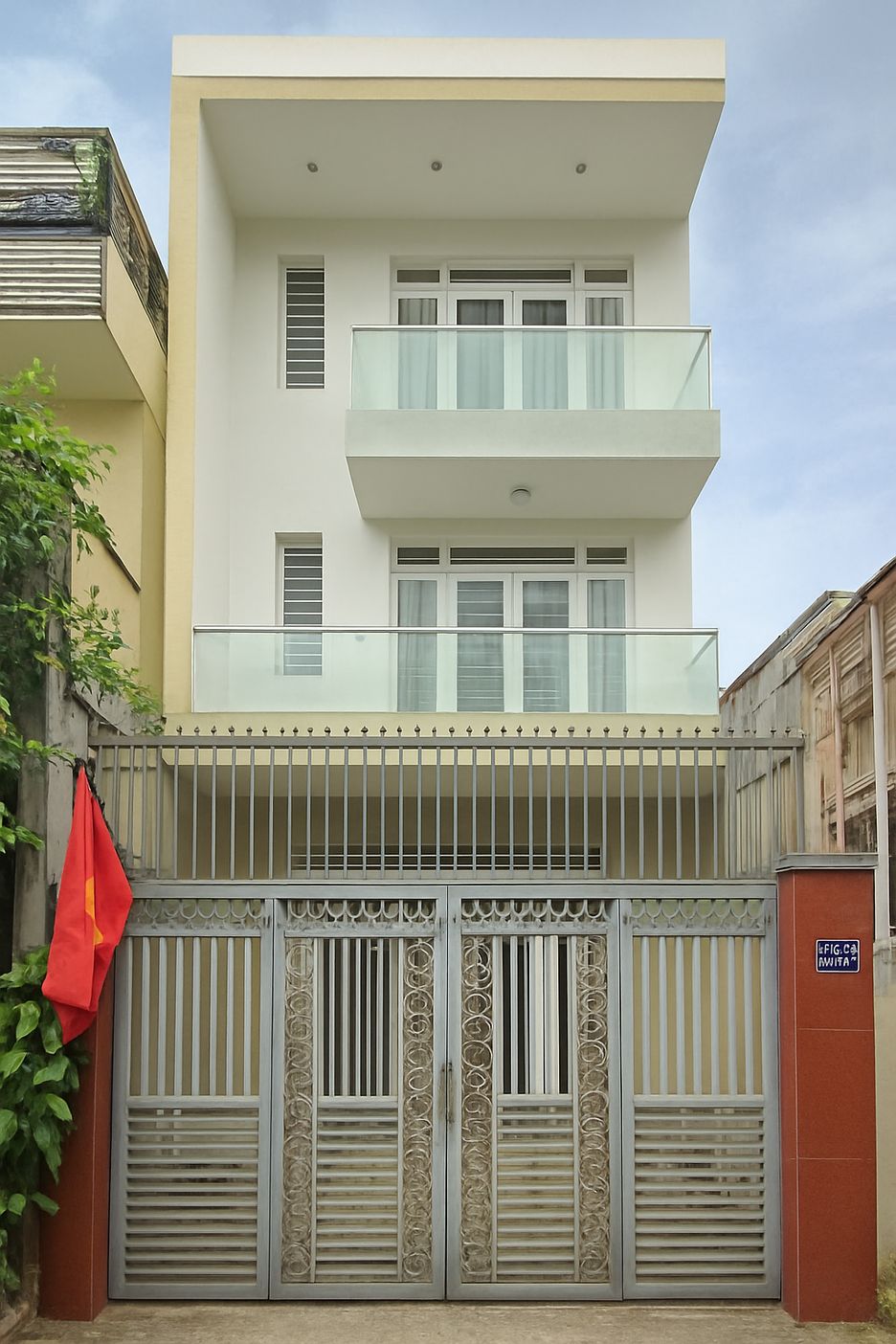 Bán Nhà 3 Tầng 4PN Hẻm Xe Hơi 56m2 (5*11) Lê Văn Việt Giá 6.5 Tỷ