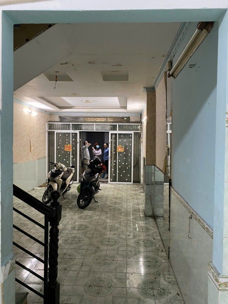 Property thumbnail 2